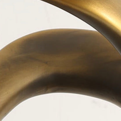 Elegant Curves: Sophisticated Bronze Sculpture