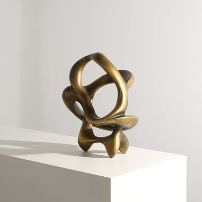 Elegant Curves: Sophisticated Bronze Sculpture