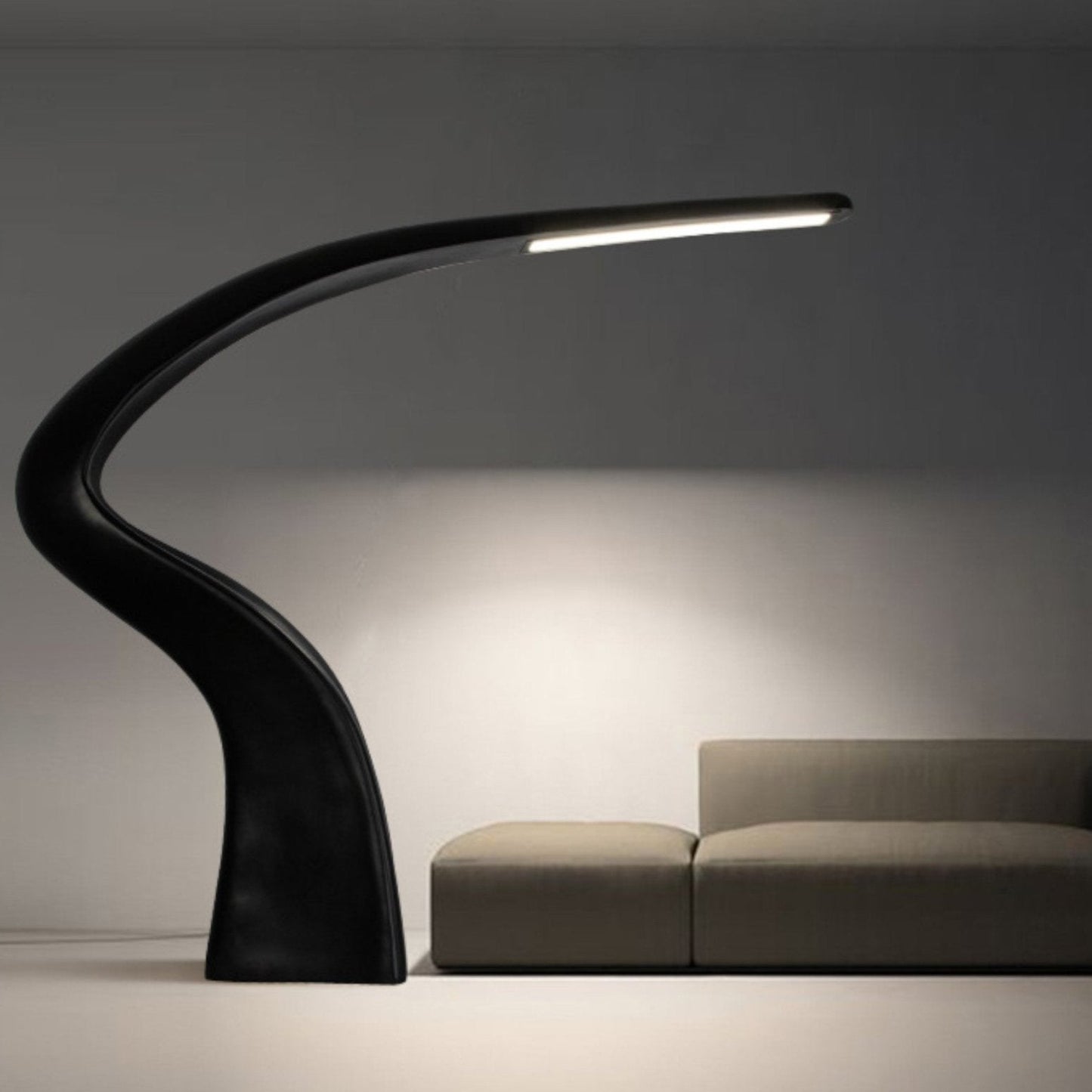 lluminara Curvado Lamp